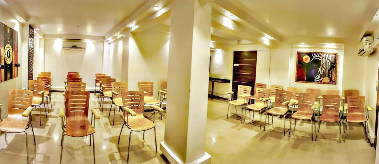 Hotel Samraj Βομβάη Εξωτερικό φωτογραφία