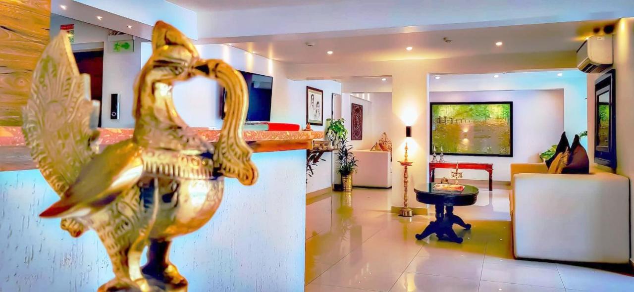 Hotel Samraj Βομβάη Εξωτερικό φωτογραφία
