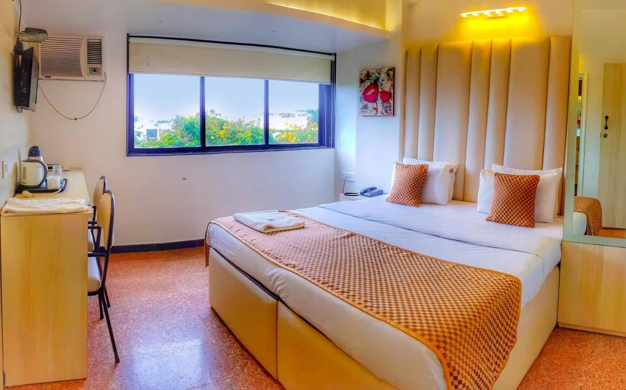 Hotel Samraj Βομβάη Εξωτερικό φωτογραφία