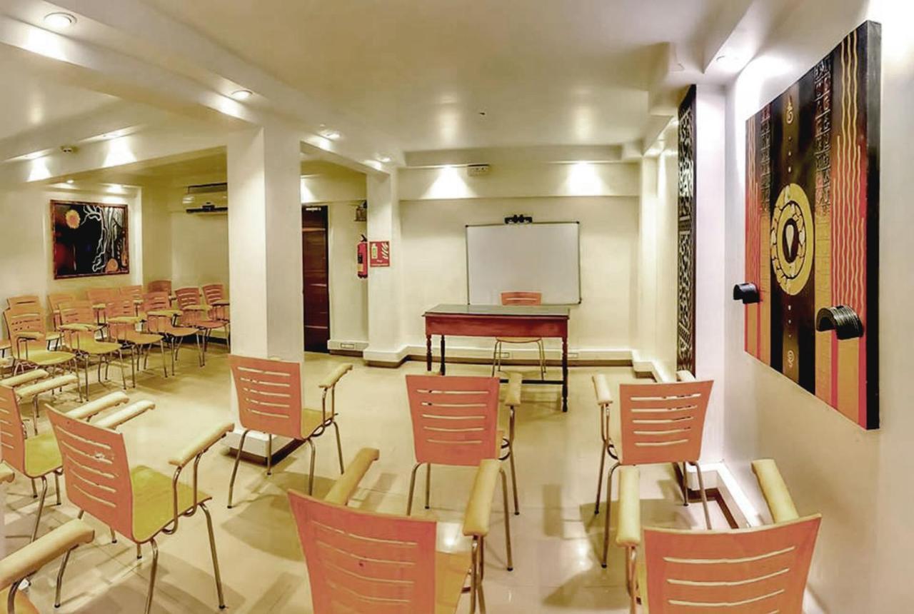 Hotel Samraj Βομβάη Εξωτερικό φωτογραφία