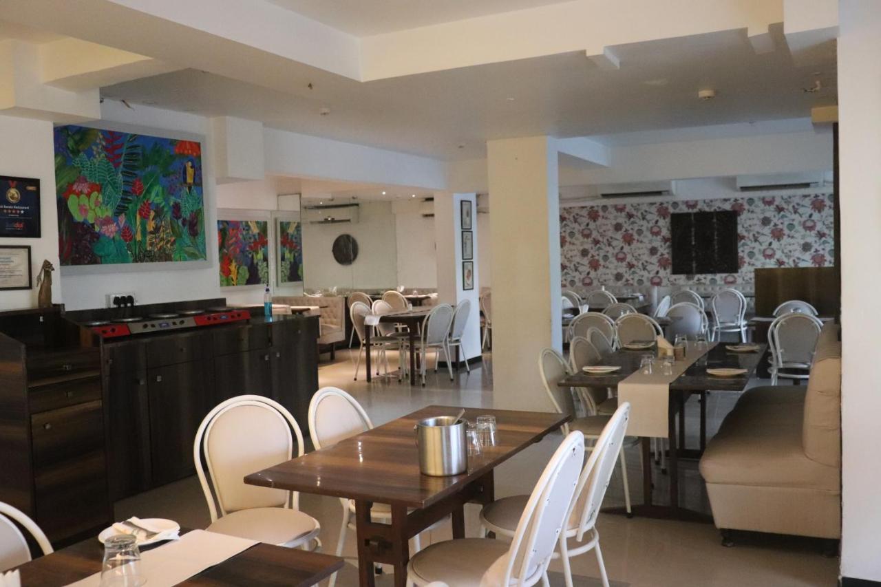 Hotel Samraj Βομβάη Εξωτερικό φωτογραφία